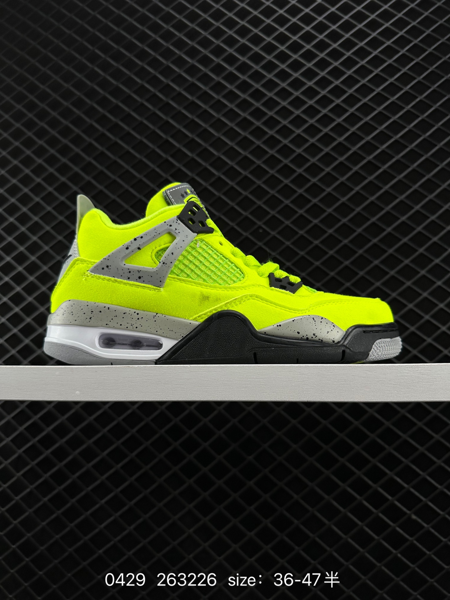 Nike Air Jordan 4 Retro OG”Fire Red“